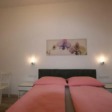 Svahova 14 Apartment Karlovy Vary